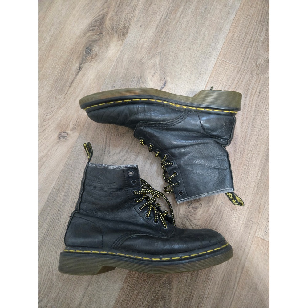 Dr. Martens 1460 Pascal Black Leather 8-Eye Combat Boots‎ Yellow Laces